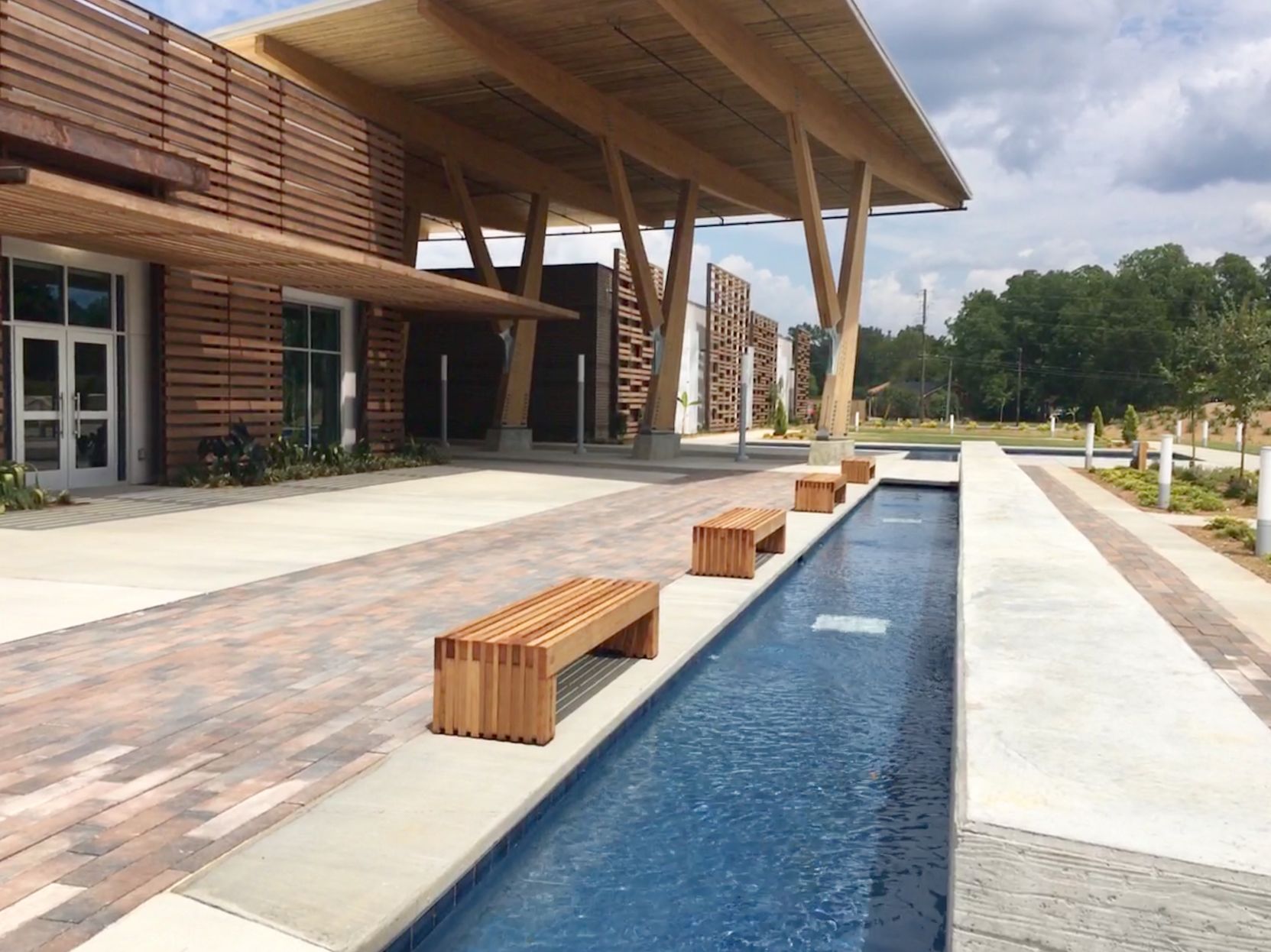 Continuum back entrance